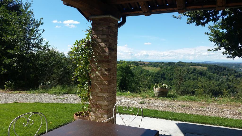 Вилла Cascina Rollone Rocchetta Tanaro Экстерьер фото